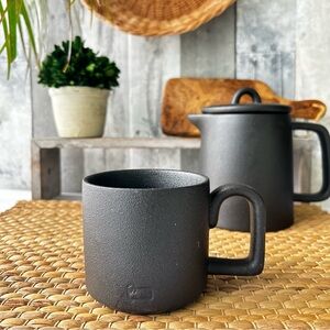 🌴 Sleek Woolrich Matte Black Ceramic Mug | Target | 13.97 fl oz